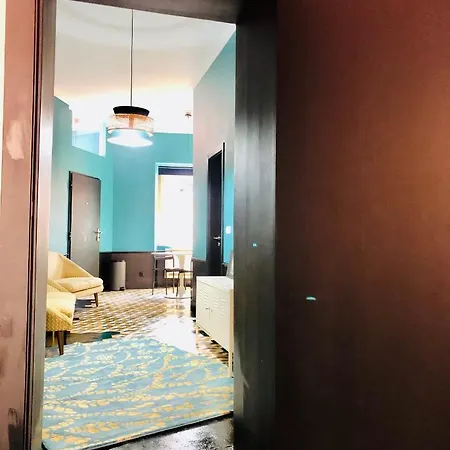 Mouraria Deluxe Апартаменти *