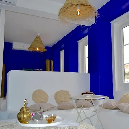 Апартаменти Mouraria Deluxe