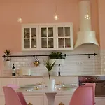 莫拉里亚豪华公寓酒店