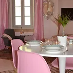 Mouraria Deluxe